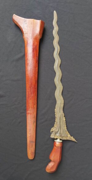 Keris Kinatah Adeg Ujung Gunung Luk 17 - ZK-215