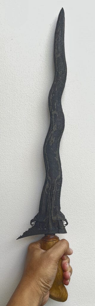 Keris Karno Tinanding