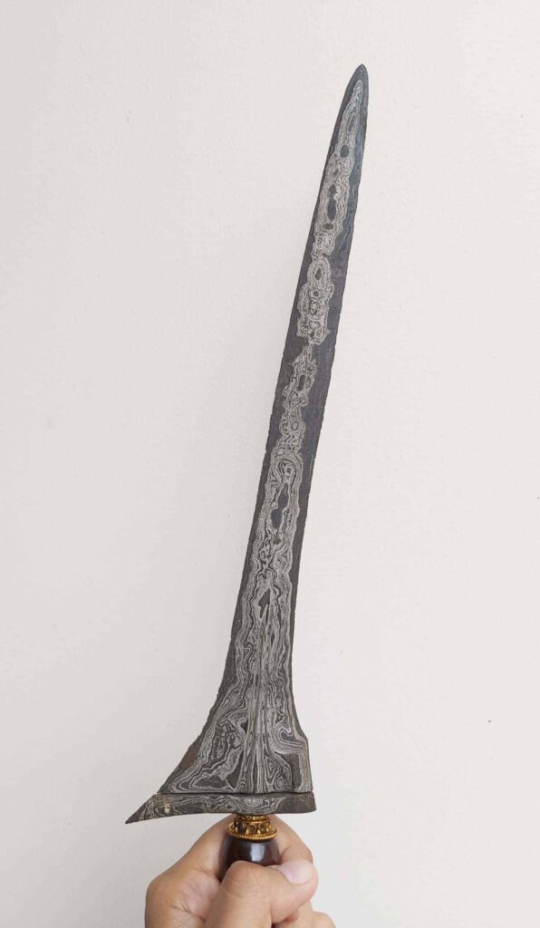 Keris Jalak Sangu Tumpeng Pamor Beras Wutah Est. Majapahit - ZKE-112