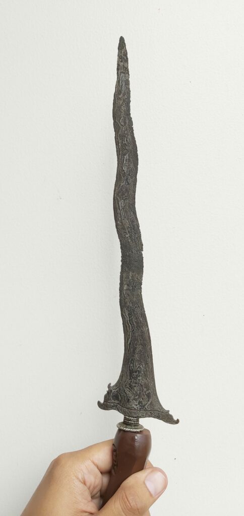 Keris Luk 7 - ZK-069